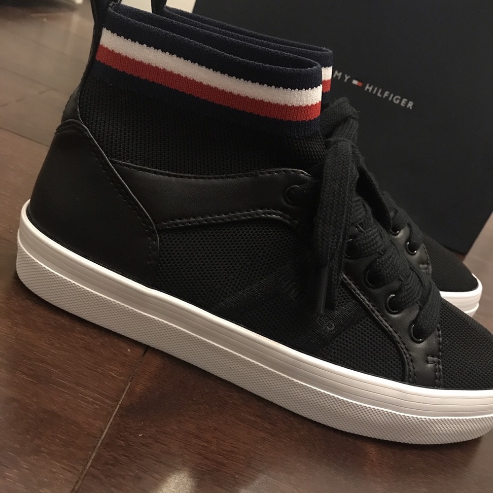 Brand new with box black Tommy Hilfiger sneakers